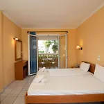 Elpida 3* Alykanas (Zakynthos)