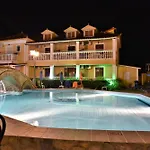 Aparthotel Elpida 3*