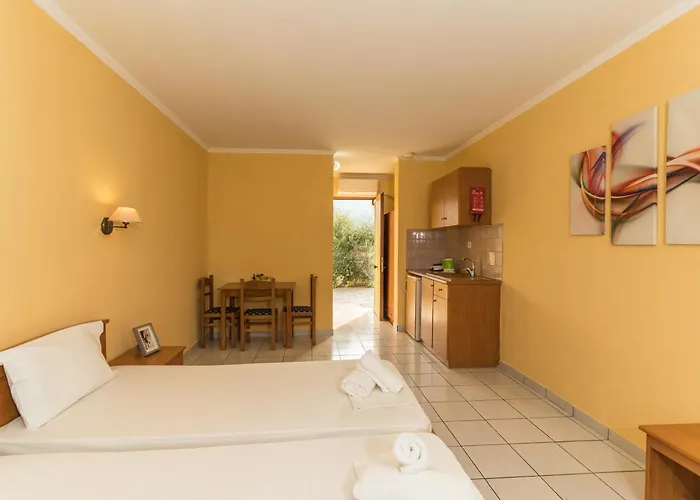 Elpida 3* Alykanas (Zakynthos)