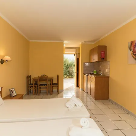 Elpida 3* Alykanas (Zakynthos)