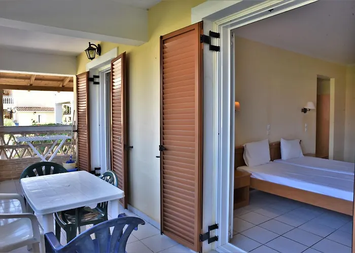 מלון דירות Elpida