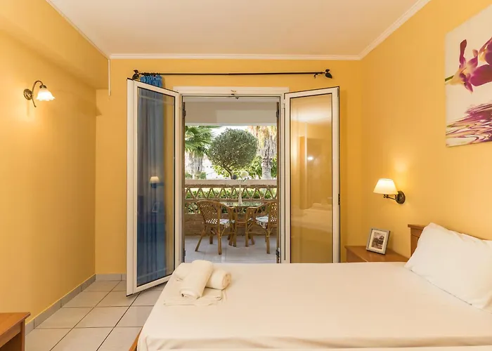 מלון דירות Elpida