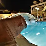 Aparthotel Elpida 3*