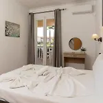 Aparthotel Elpida 3*