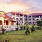 Elpida Aparthotel 3*