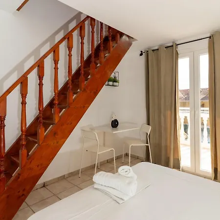 Aparthotel Elpida