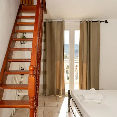 Apart Otel Elpida 3*