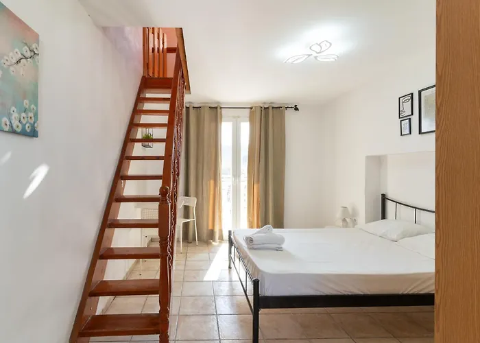 Elpida 3*