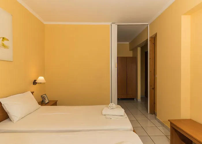 Elpida Apartmanhotel Alikanász
