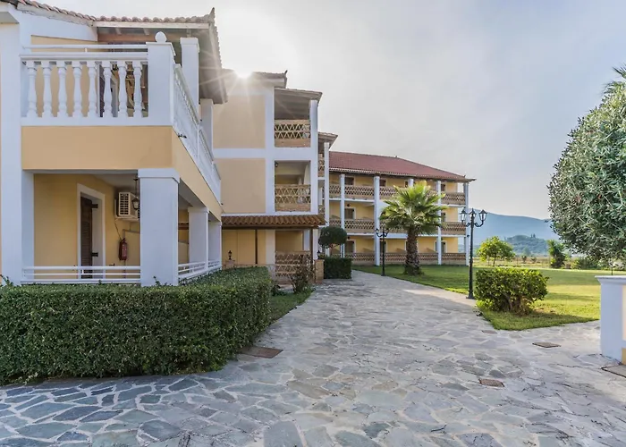 Elpida Apartmanhotel Alikanász