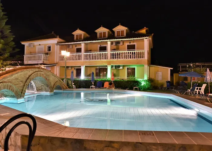 Apartmanhotel Elpida 3*