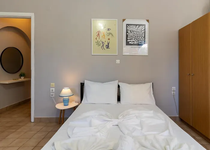 Apartmanhotel Elpida 3*